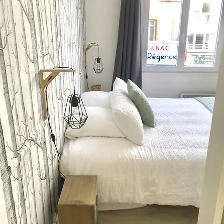 Appartamento En Ville - Centre - 500 M De La Plage *